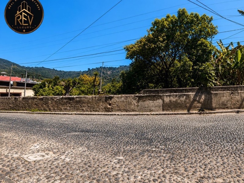 Foto 3 de Terreno de esquina en San Juan del Obispo
